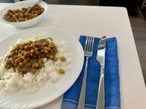 Serve the curry sauce and roasted chickpeas over a bed of warm Clearly by Best Choice rice.